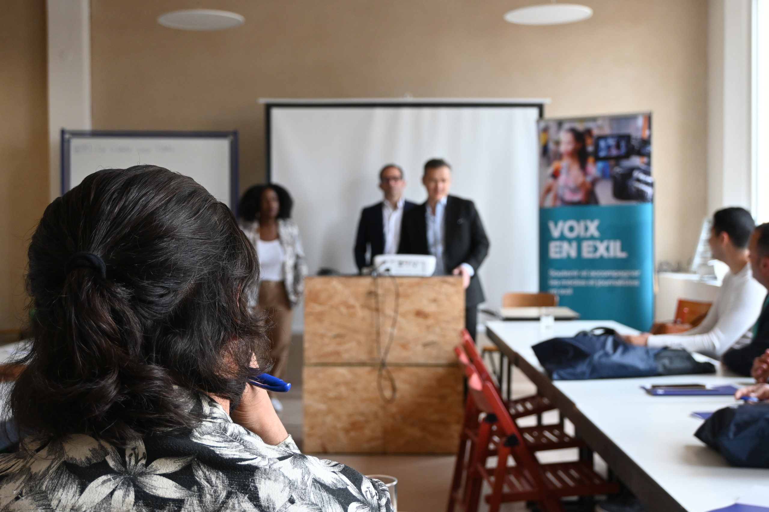 Présentation des partenaires du programme Voix en Exil lors de la journée d’intégration à Paris